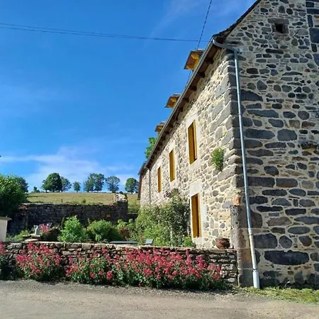 Reves D'aubrac Semesterbostad *